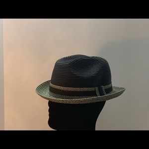 Fedora - Lightweight, Comfortable